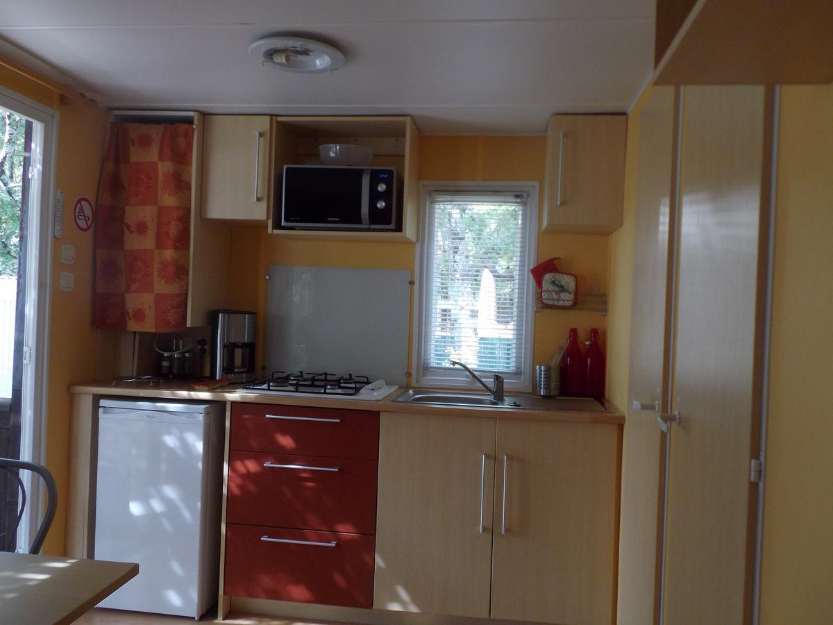 Отель Le Cigalon Mobilhom Orgnac-l'Aven Экстерьер фото